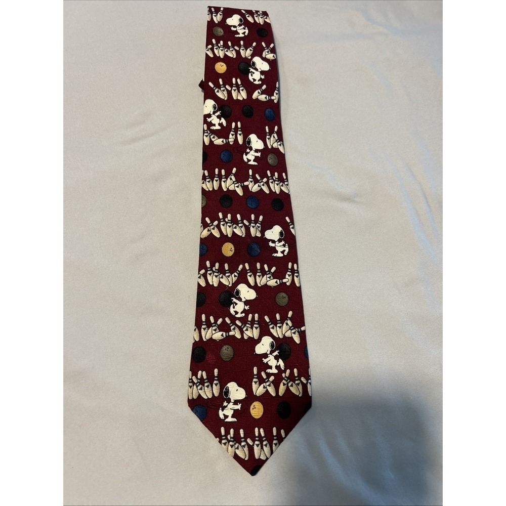 Snoopy Peanuts Silk Tie Bowling Strike Snoopy & Friends Novelty USA